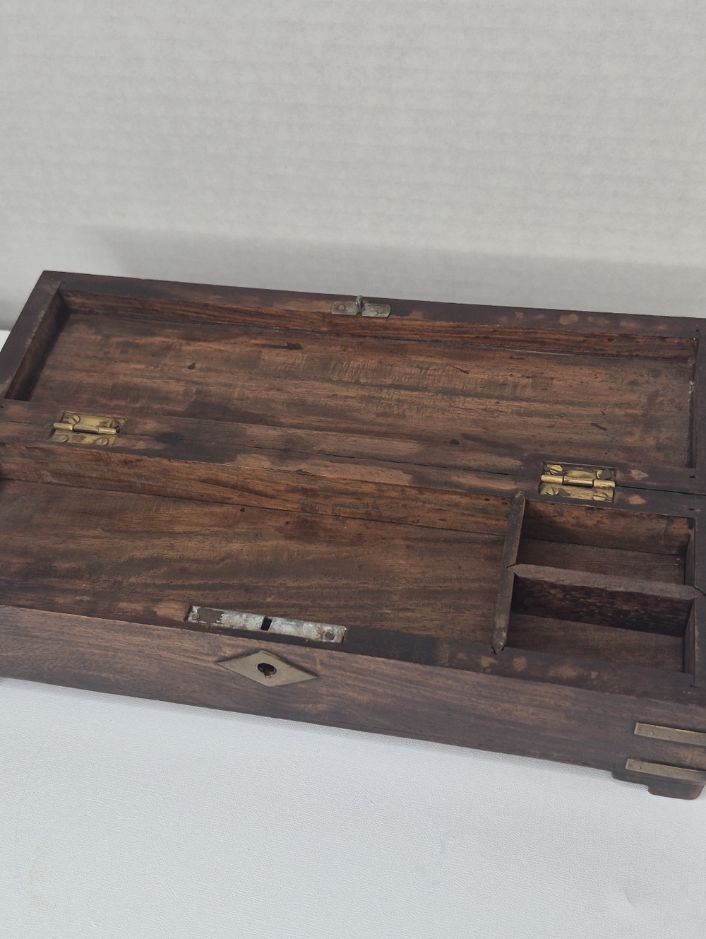 RARE Antique 19thC Rosewood Scribe Box w/ Hidden Drawer & Key - Picture 9 of 16